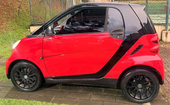SMART FORTWO 1.0 COUPÊ TURBO 12V GASOLINA 2P AUTOMÁTICO SMART FORTWO 1.0 COUPÊ TURBO 12V GASOLINA 2P AUTOMÁTICO